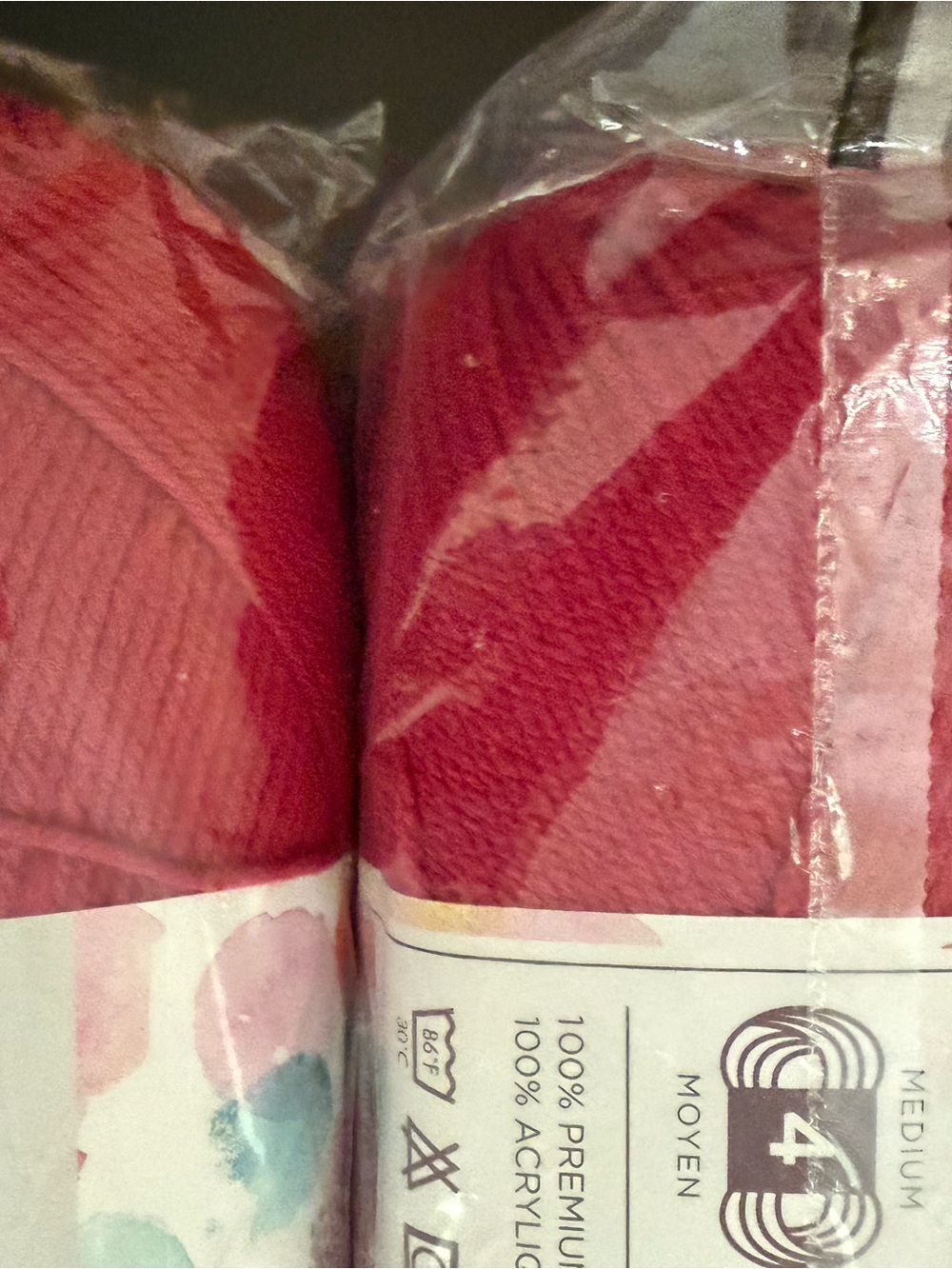 Lion Brand Soft Pink (Cerise) Acrylic Yarn - 4 Skeins - Picture 9 of 10